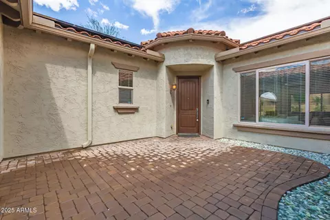 Exterior - 28115 N 17th Dr, Phoenix, AZ 85085 photo 8 of 21