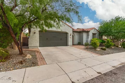 Exterior - 28115 N 17th Dr, Phoenix, AZ 85085 photo 4 of 21