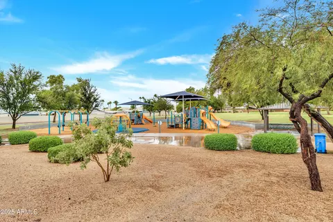 Other - 931 E Villa Rita Dr, Phoenix, AZ 85022 photo 7 of 9
