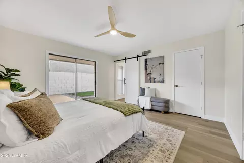 Bedroom - 931 E Villa Rita Dr, Phoenix, AZ 85022 photo 2 of 3