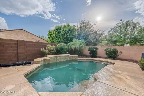 Exterior - 1423 E Canary Dr, Gilbert, AZ 85297 photo 7 of 11