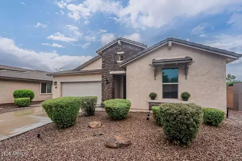 Exterior - 1423 E Canary Dr, Gilbert, AZ 85297 photo 2 of 11