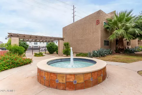 Exterior - 5525 E Thomas Rd #C1, Phoenix, AZ 85018 photo 6 of 10
