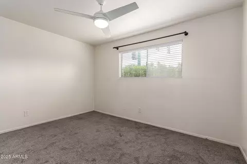 Bedroom - 5525 E Thomas Rd #C1, Phoenix, AZ 85018 photo 4 of 5