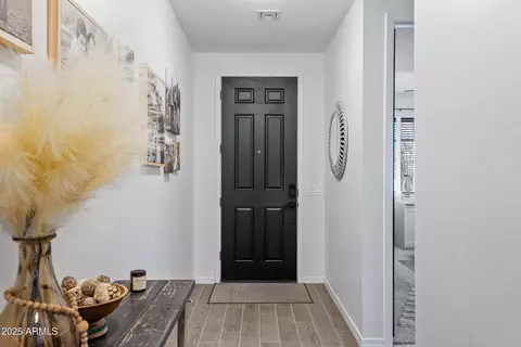 Entry Way - 9337 E Steno Ave, Mesa, AZ 85212 photo 2 of 5