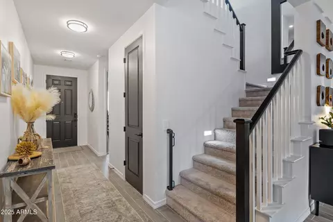 Entry Way - 9337 E Steno Ave, Mesa, AZ 85212 photo 4 of 5