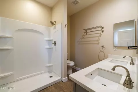 Bath - 1341 E Polk St, Phoenix, AZ 85006 photo 1 of 2