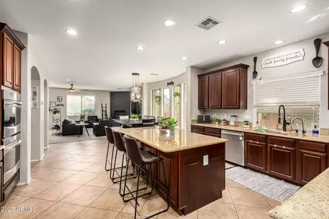 Kitchen - 5615 E Demeter Dr, Florence, AZ 85132 photo 6 of 9