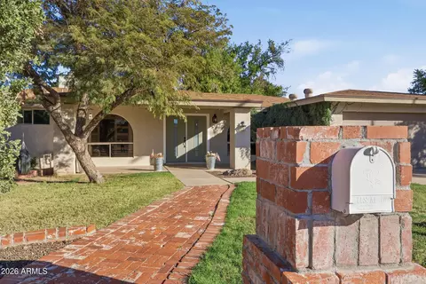 1745 N Ashbrook Cir, Mesa, AZ 85213