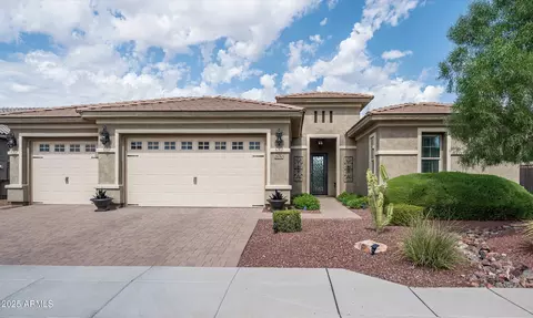 2630 W Moura Dr, Phoenix, AZ 85085