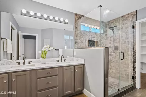 Bath - 3971 E Page Ave, Gilbert, AZ 85234 photo 2 of 4