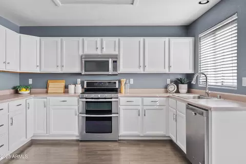 Kitchen - 3971 E Page Ave, Gilbert, AZ 85234 photo 1 of 3