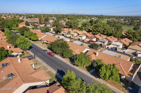 View/Area - 908 E Vaughn Ave, Gilbert, AZ 85234 photo 2 of 5