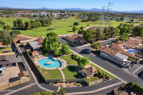 View/Area - 908 E Vaughn Ave, Gilbert, AZ 85234 photo 3 of 5