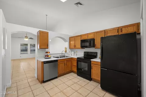 Kitchen - 908 E Vaughn Ave, Gilbert, AZ 85234 photo 1 of 2