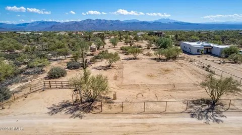 31041 N 160th St #B, Scottsdale, AZ 85262