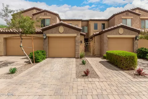 250 W Queen Creek Rd #131, Chandler, AZ 85248