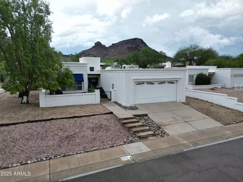 Exterior - 1316 E Winged Foot Rd, Phoenix, AZ 85022 photo 7 of 7