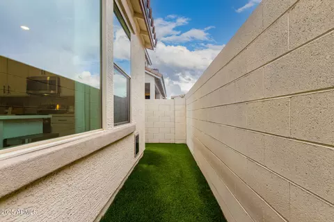 Exterior - 4765 S Ferric --, Mesa, AZ 85212 photo 7 of 11