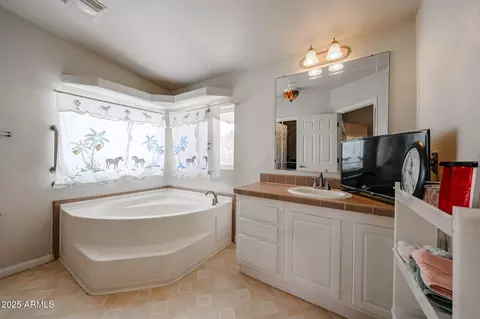 1850 N Main Dr, Apache Junction, AZ 85120 photo 12
