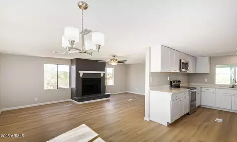 3032 E 15th Ave, Apache Junction, AZ 85119 photo 7