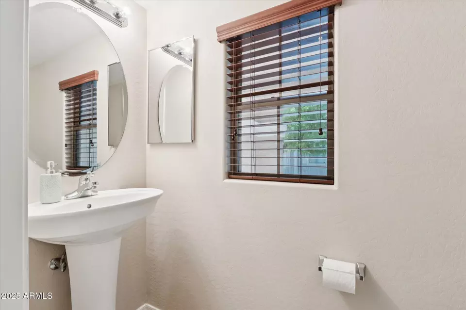 Bath - 1692 Elgin St, Gilbert, AZ 85295 photo 1 of 5