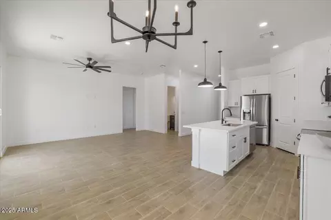 Living - 1225 N Ironwood Dr, Apache Junction, AZ 85120 photo 1 of 3