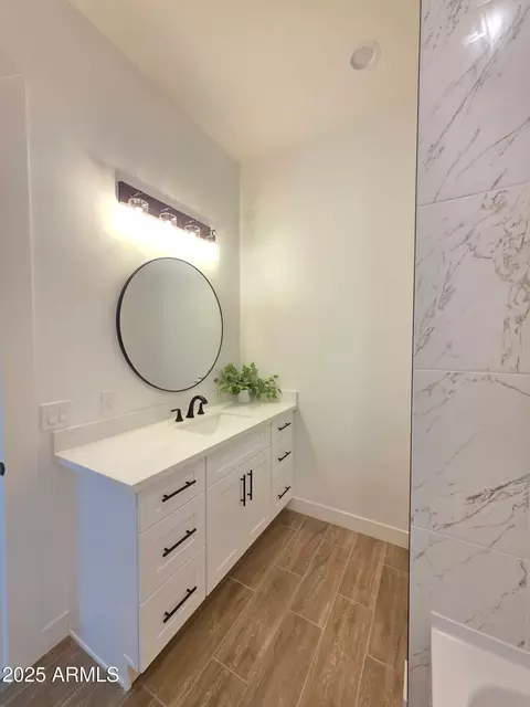 Bath - 1225 N Ironwood Dr, Apache Junction, AZ 85120 photo 16 of 17