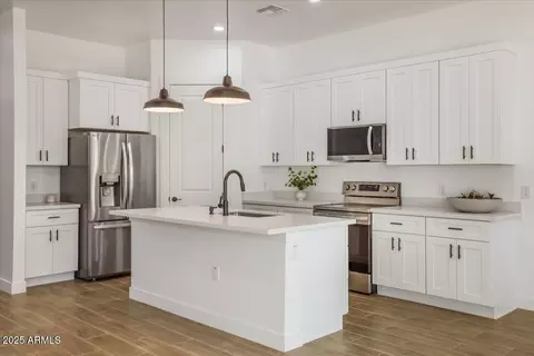 Kitchen - 1225 N Ironwood Dr, Apache Junction, AZ 85120 photo 6 of 6