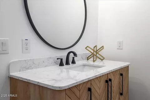 Bath - 1225 N Ironwood Dr, Apache Junction, AZ 85120 photo 4 of 17