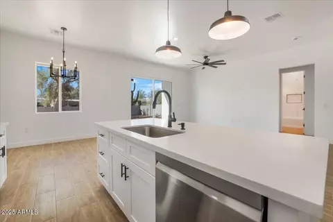 Kitchen - 1225 N Ironwood Dr, Apache Junction, AZ 85120 photo 3 of 6
