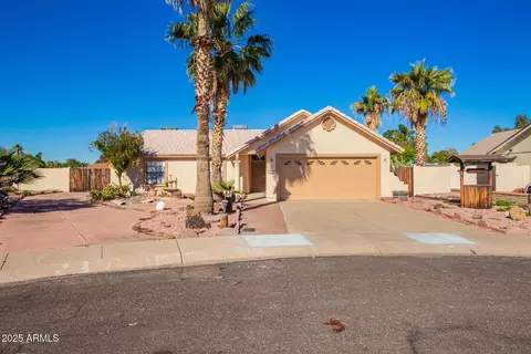 16454 N 61st Ave, Glendale, AZ 85306