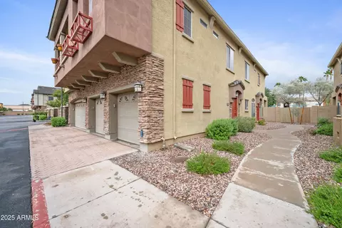 1350 S Greenfield Rd #2205, Mesa, AZ 85206