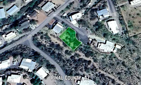 226 N Mirriam Ct #8, Queen Valley, AZ 85118