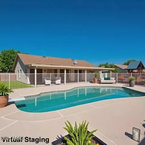 5201 N 85th Ave, Glendale, AZ 85305