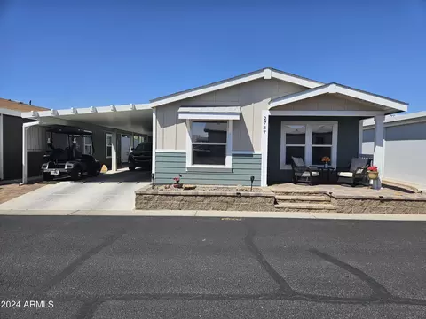 650 N Hawes Rd #2737, Mesa, AZ 85207