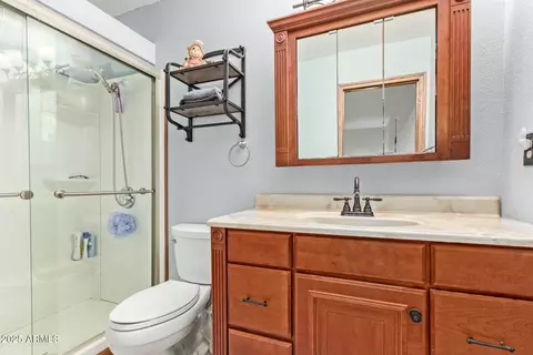 Bath - 6646 E Dodge St, Mesa, AZ 85205 photo 1 of 2
