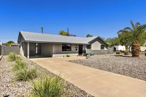 Exterior - 1986 E Palmcroft Dr, Tempe, AZ 85282 photo 2 of 8