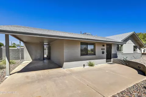 Exterior - 1986 E Palmcroft Dr, Tempe, AZ 85282 photo 3 of 8