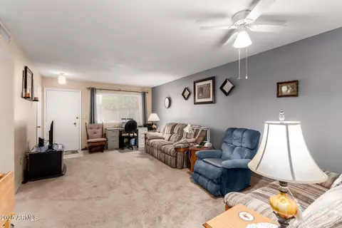 10885 W Santa Fe Dr, Sun City, AZ 85351