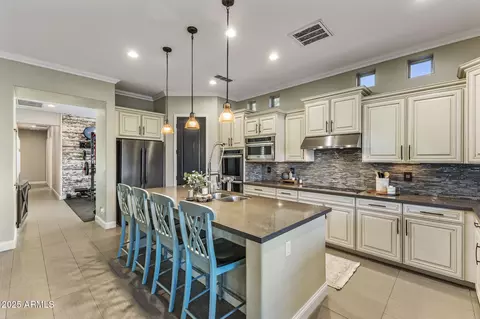 1130 E Clifton Ct, Gilbert, AZ 85295 photo 8