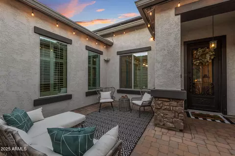 1130 E Clifton Ct, Gilbert, AZ 85295 photo 5