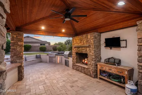 1130 E Clifton Ct, Gilbert, AZ 85295 photo 35