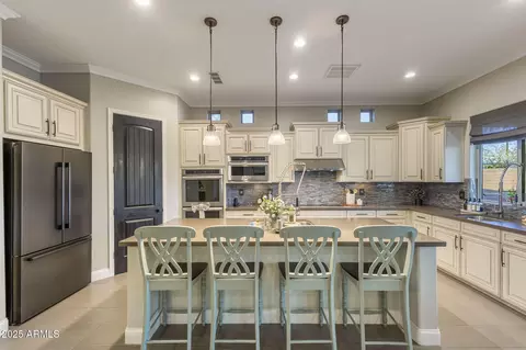 1130 E Clifton Ct, Gilbert, AZ 85295 photo 6