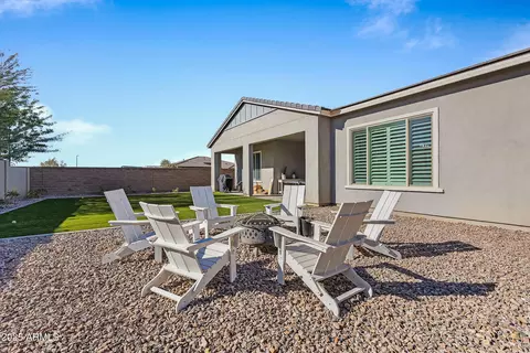 Exterior - 1439 E Mead Dr, Gilbert, AZ 85298 photo 9 of 10