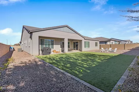 Exterior - 1439 E Mead Dr, Gilbert, AZ 85298 photo 6 of 10