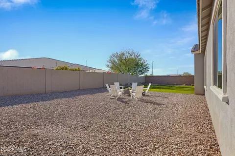 Exterior - 1439 E Mead Dr, Gilbert, AZ 85298 photo 8 of 10
