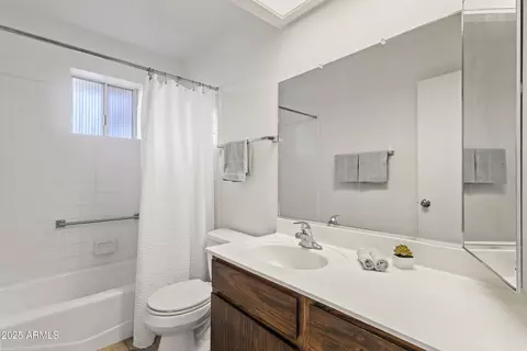 Bath - 8065 E Meseto Ave, Mesa, AZ 85209 photo 1 of 2