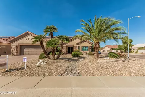 15704 W Heritage Dr, Sun City West, AZ 85375