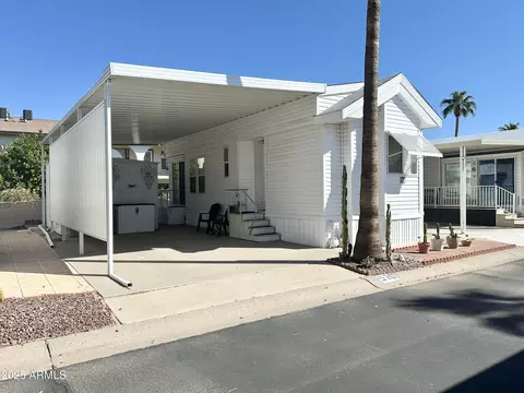 530 S Jaspar Dr, Apache Junction, AZ 85119